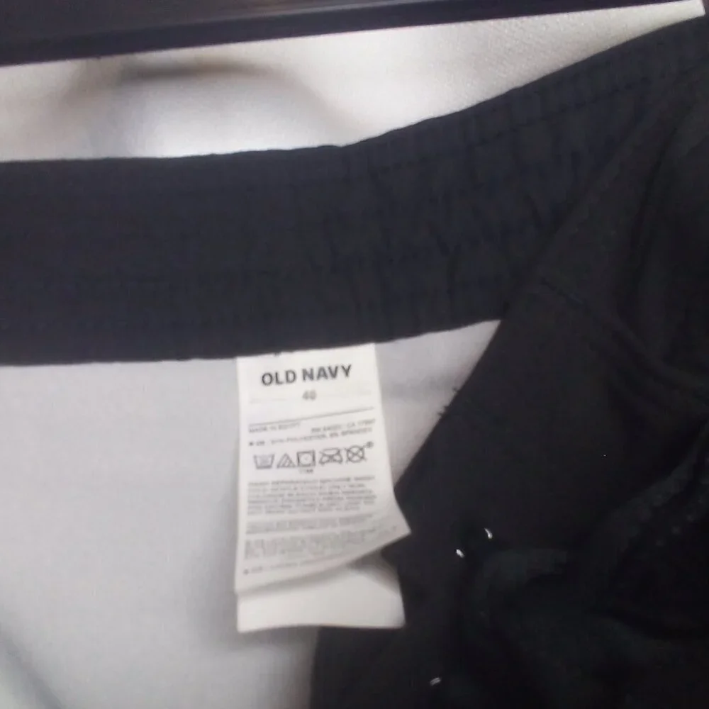Old Navy Swim Trunks Shorts 40 Men UPF 40 Pocket Black Gray